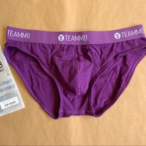 Teamm8 Briefs size large